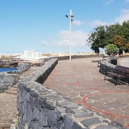 Apto Ache, Acogedor De 66 M Con Terraza, Aire Acondicionado Y Parking Privado Gratuito Appartamento Los Abrigos