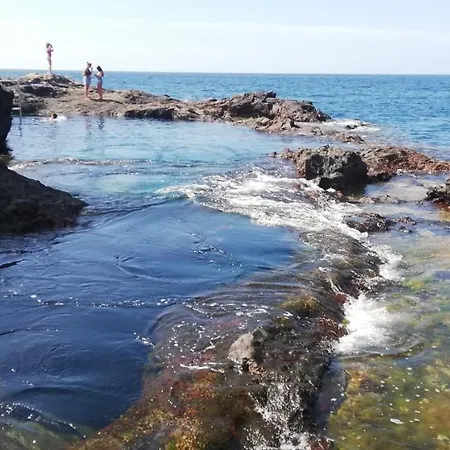 Apto Ache, Acogedor De 66 M Con Terraza, Aire Acondicionado Y Parking Privado Gratuito *