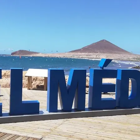 Apto Ache, Acogedor De 66 M Con Terraza, Aire Acondicionado Y Parking Privado Gratuito *