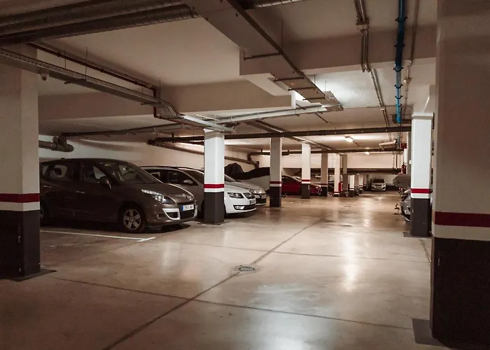 Apto Ache, Acogedor De 66 M Con Terraza, Aire Acondicionado Y Parking Privado Gratuito Apartamento