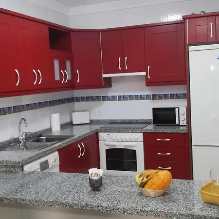 Apto Ache, Acogedor De 66 M Con Terraza, Aire Acondicionado Y Parking Privado Gratuito Apartament