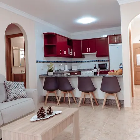 Apto Ache, Acogedor De 66 M Con Terraza, Aire Acondicionado Y Parking Privado Gratuito Appartement