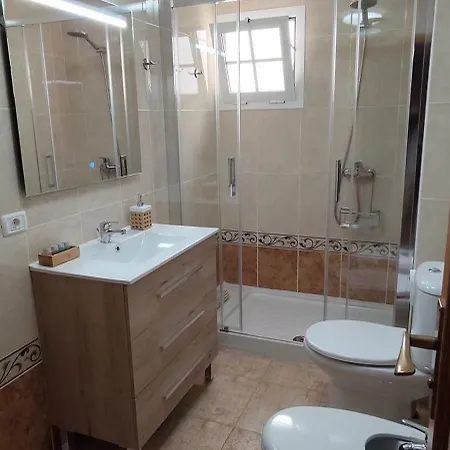 Apto Ache, Acogedor De 66 M Con Terraza, Aire Acondicionado Y Parking Privado Gratuito Appartement Los Abrigos