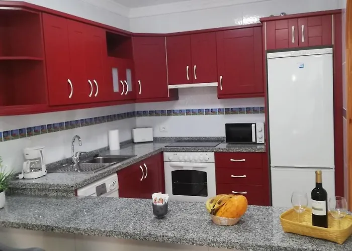 Apto Ache, Acogedor De 66 M Con Terraza, Aire Acondicionado Y Parking Privado Gratuito Apartamento