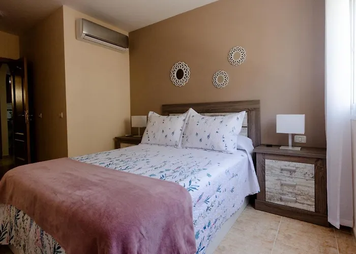 Apartment Apto Ache, Acogedor De 66 M Con Terraza, Aire Acondicionado Y Parking Privado Gratuito *